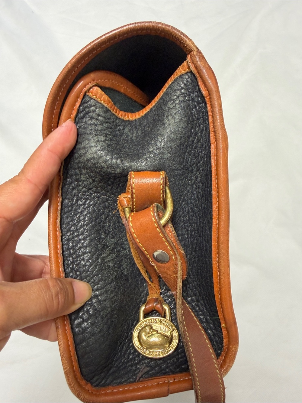 Dooney & Bourke Vintage Black Pebbled Leather Crossbody with Brown Trim - Picture 9 of 16